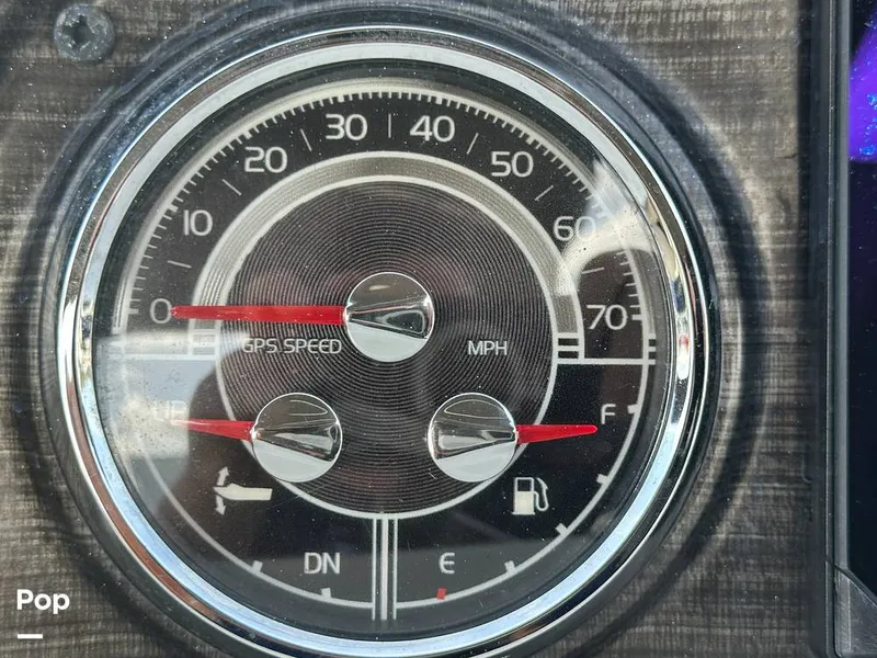 Slide: The Image of Lowe SS 230W 2024 - 15673889