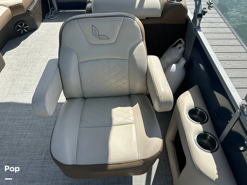 Slide: The Image of Lowe SS 230W 2024 - 15673896