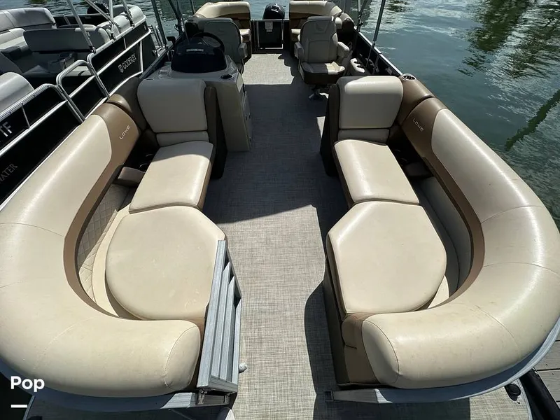 Slide: The Image of Lowe SS 230W 2024 - 15673911