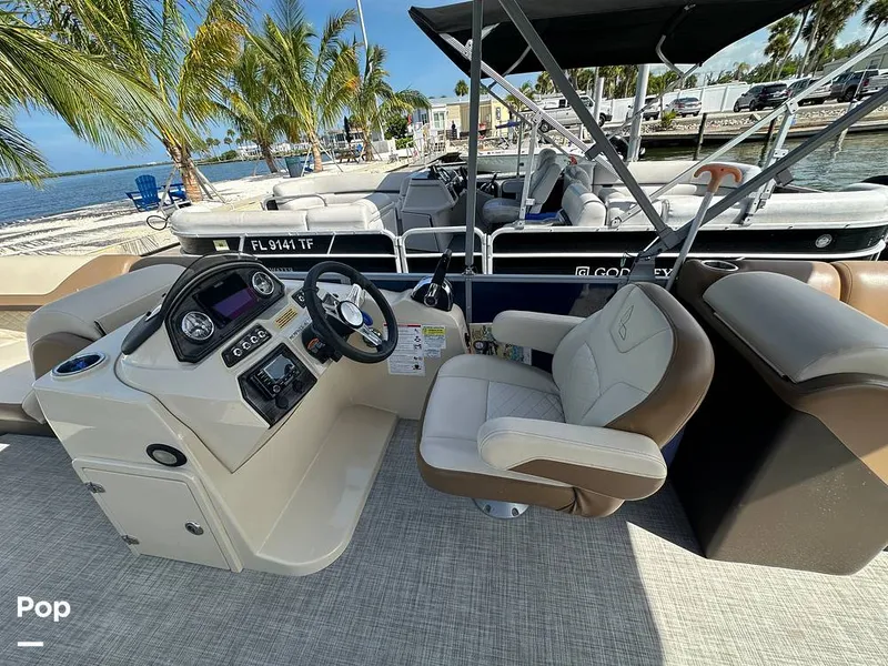 Slide: The Image of Lowe SS 230W 2024 - 15673879