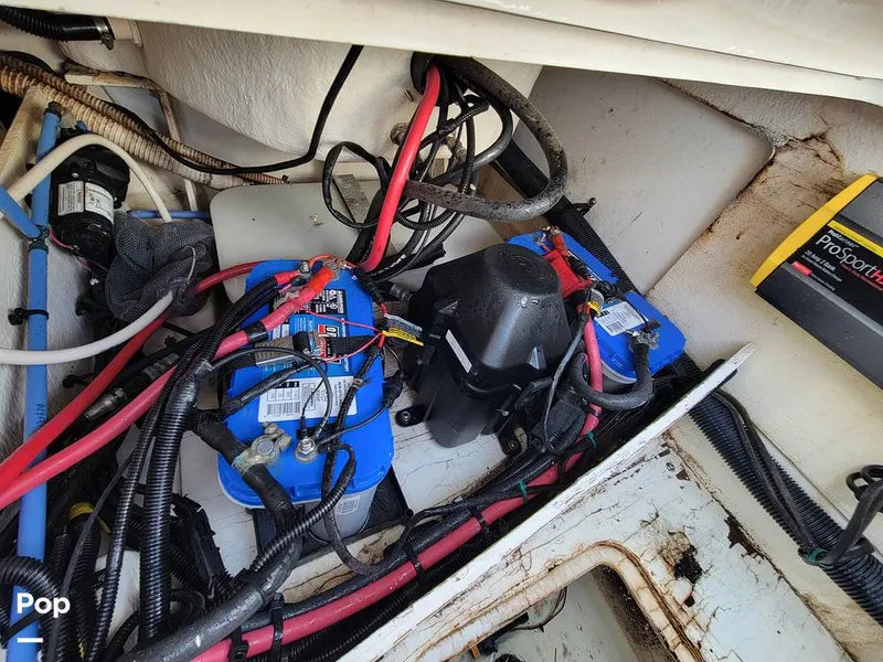 Slide: The Image of Sea Ray 240 Sundeck 2014 - 15810473