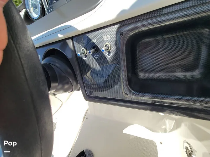 Slide: The Image of Sea Ray 240 Sundeck 2014 - 15810488