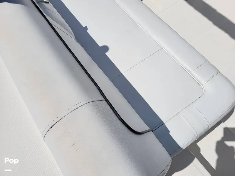 Slide: The Image of Sea Ray 240 Sundeck 2014 - 15810517