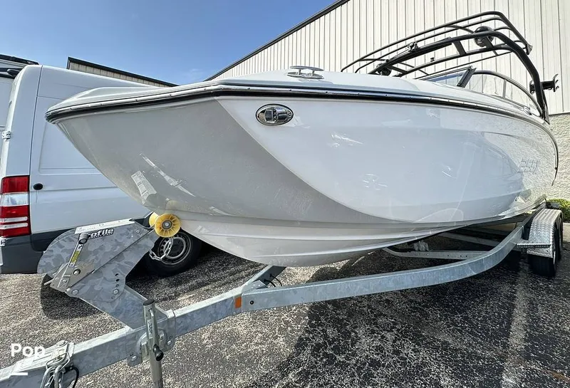 Slide: The Image of Yamaha 255XE 2024 - 15686524