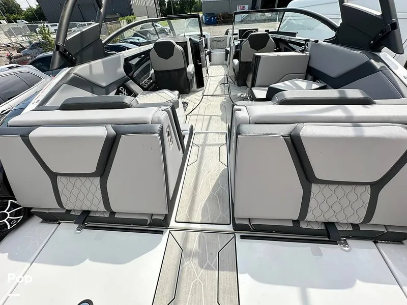 Slide: The Image of Yamaha 255XE 2024 - 15686602