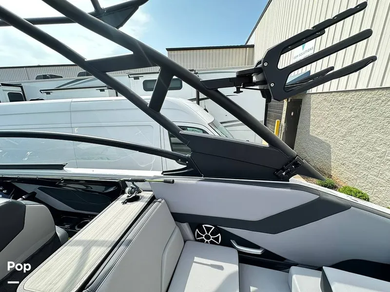 Slide: The Image of Yamaha 255XE 2024 - 15686611