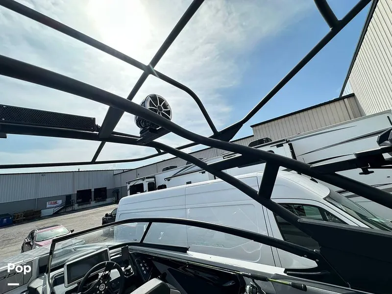 Slide: The Image of Yamaha 255XE 2024 - 15686612