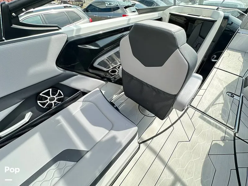 Slide: The Image of Yamaha 255XE 2024 - 15686616