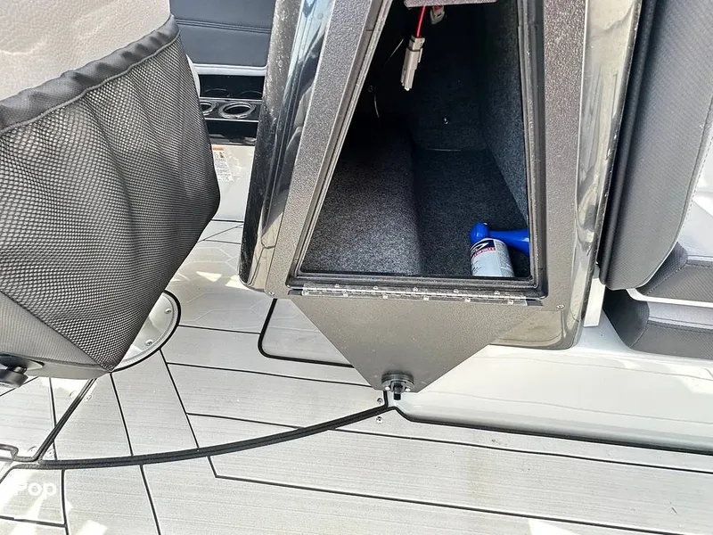 Slide: The Image of Yamaha 255XE 2024 - 15686619