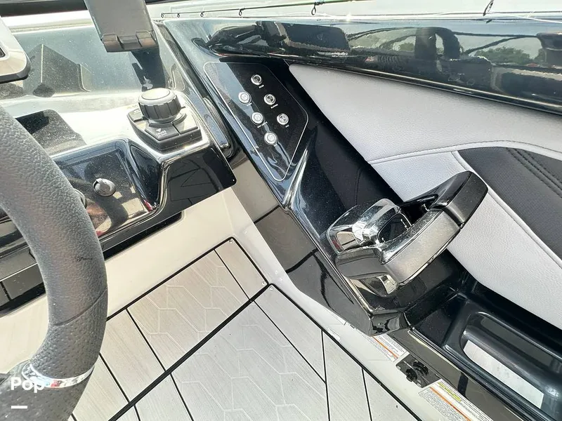 Slide: The Image of Yamaha 255XE 2024 - 15686622