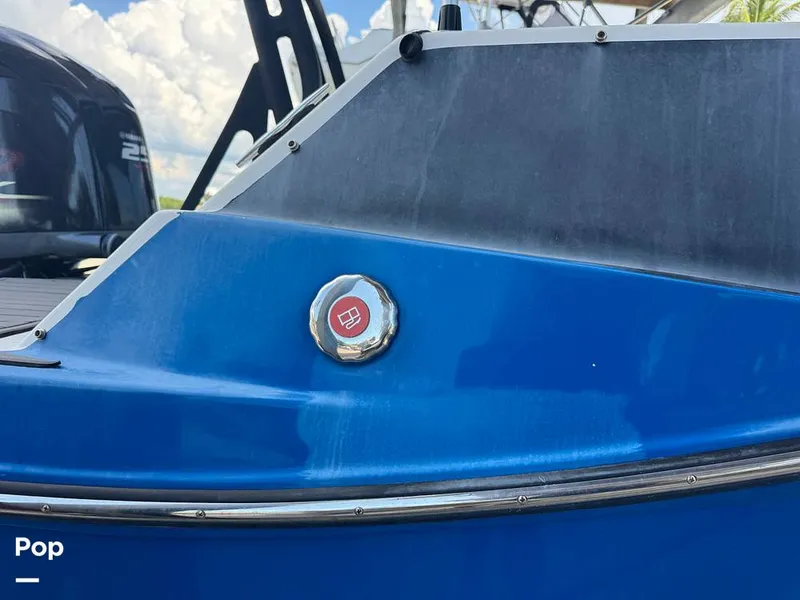 Slide: The Image of Starcraft SVX 231 2021 - 15775819