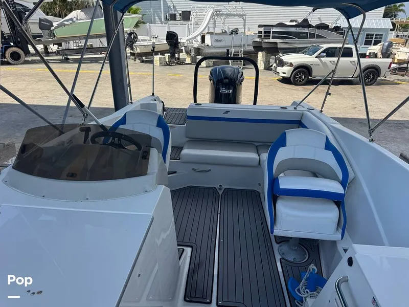 Slide: The Image of Starcraft SVX 231 2021 - 15775894