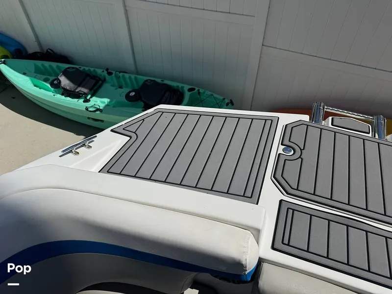 Slide: The Image of Starcraft SVX 231 2021 - 15775873