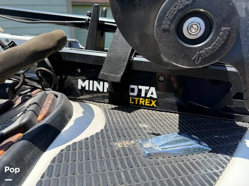 Slide: The Image of Triton TR 21 2002 - 15718573