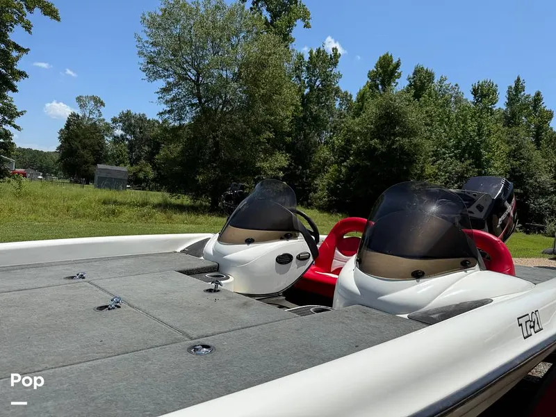 Slide: The Image of Triton TR 21 2002 - 15719024