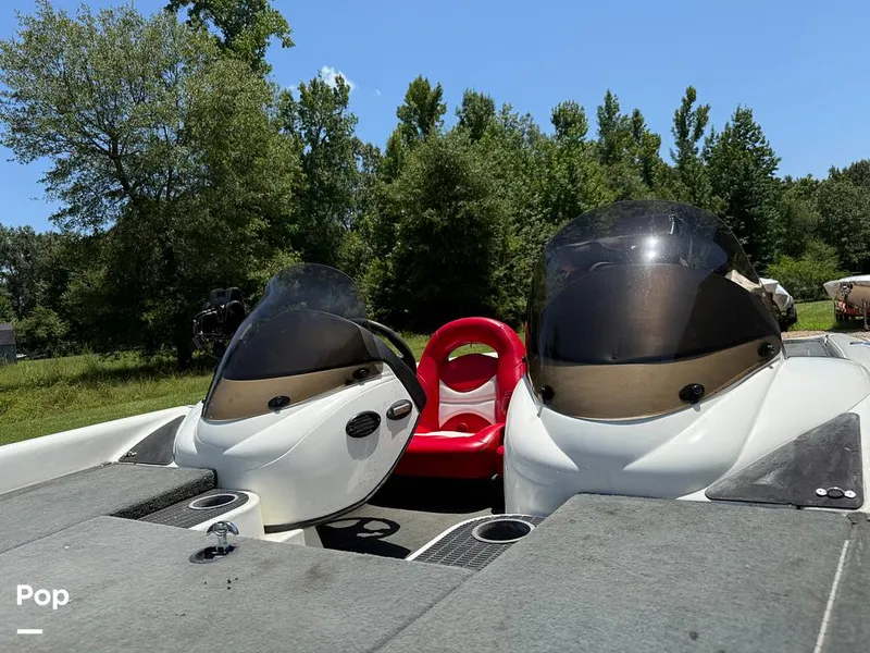 Slide: The Image of Triton TR 21 2002 - 15719029