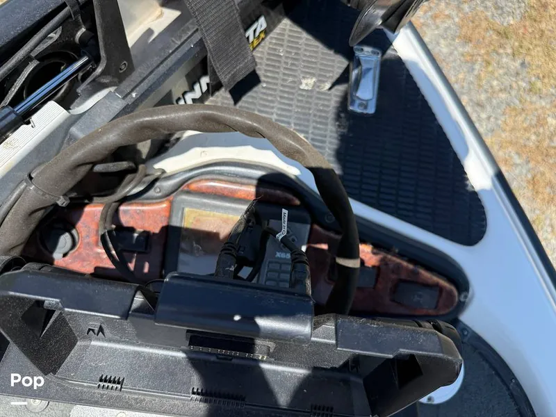 Slide: The Image of Triton TR 21 2002 - 15719042