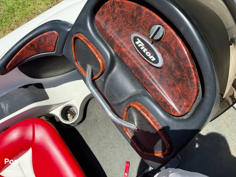 Slide: The Image of Triton TR 21 2002 - 15719049