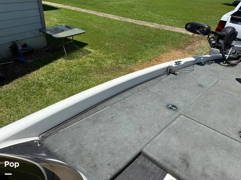 Slide: The Image of Triton TR 21 2002 - 15719053