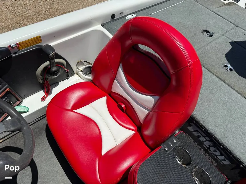 Slide: The Image of Triton TR 21 2002 - 15719062