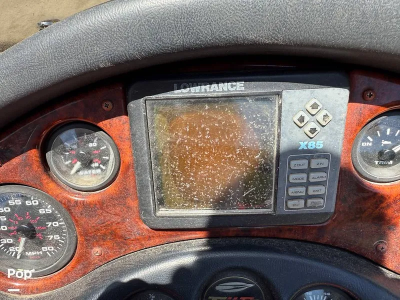 Slide: The Image of Triton TR 21 2002 - 15719064