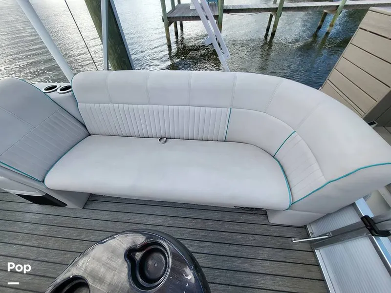 Slide: The Image of Qwest 824 Lanai Bar 2019 - 15761243