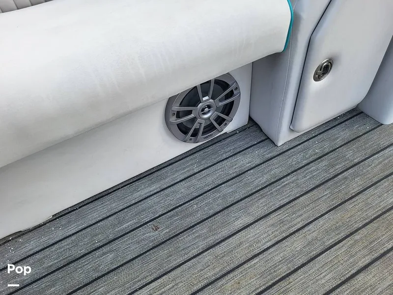 Slide: The Image of Qwest 824 Lanai Bar 2019 - 15761246