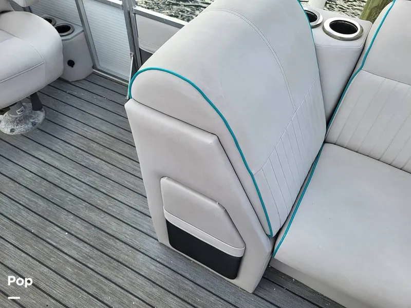 Slide: The Image of Qwest 824 Lanai Bar 2019 - 15761251