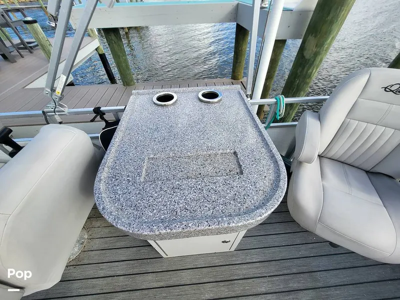 Slide: The Image of Qwest 824 Lanai Bar 2019 - 15761276