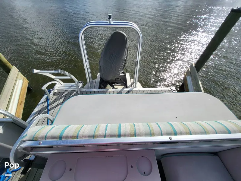 Slide: The Image of Qwest 824 Lanai Bar 2019 - 15761290