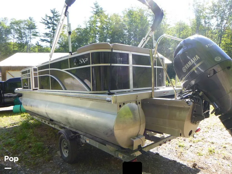 Slide: The Image of Bennington 21SXP 2020 - 15801542