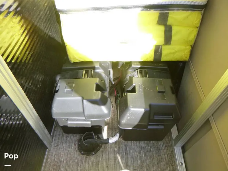 Slide: The Image of Bennington 21SXP 2020 - 15801563