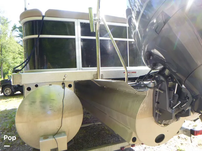 Slide: The Image of Bennington 21SXP 2020 - 15801599