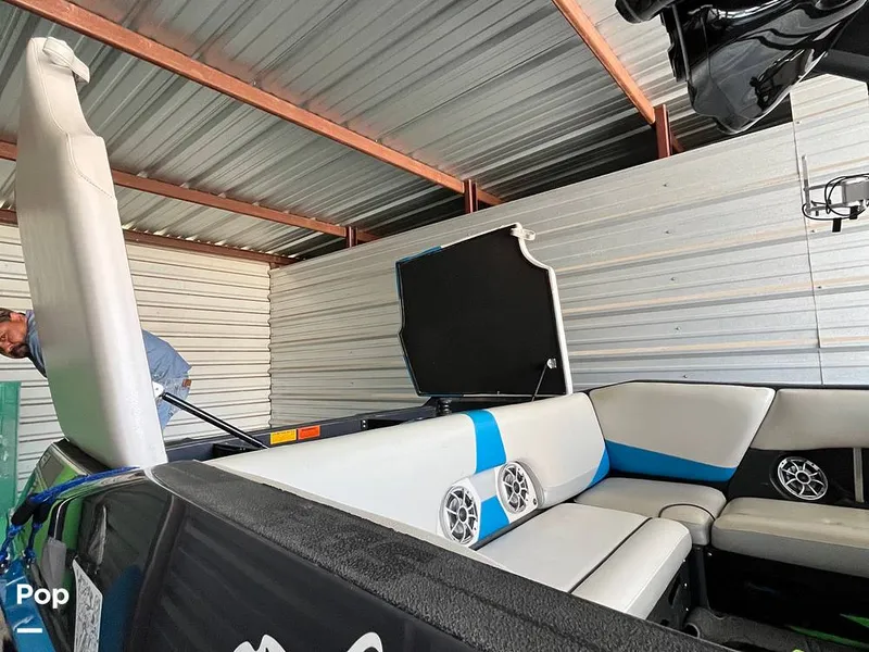 Slide: The Image of Axis A22 2013 - 16261391