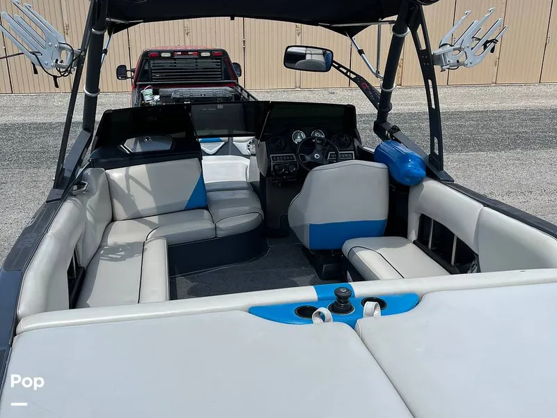 Slide: The Image of Sun Pad - Aft - 16261398