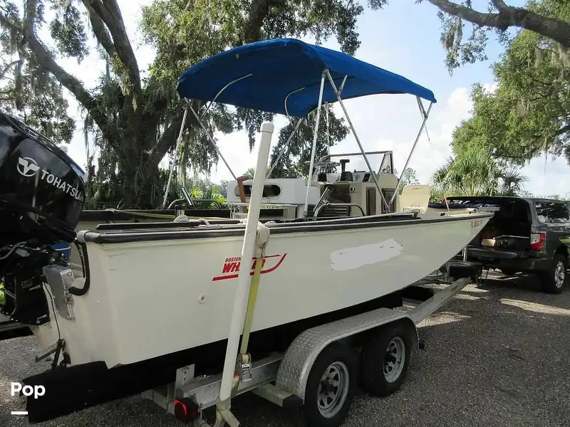 Slide: The Image of Boston Whaler 220 Outrage 1980 - 15687102