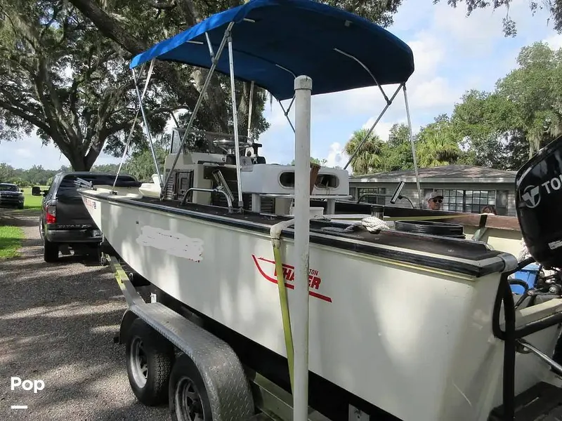 Slide: The Image of Boston Whaler 220 Outrage 1980 - 15687103