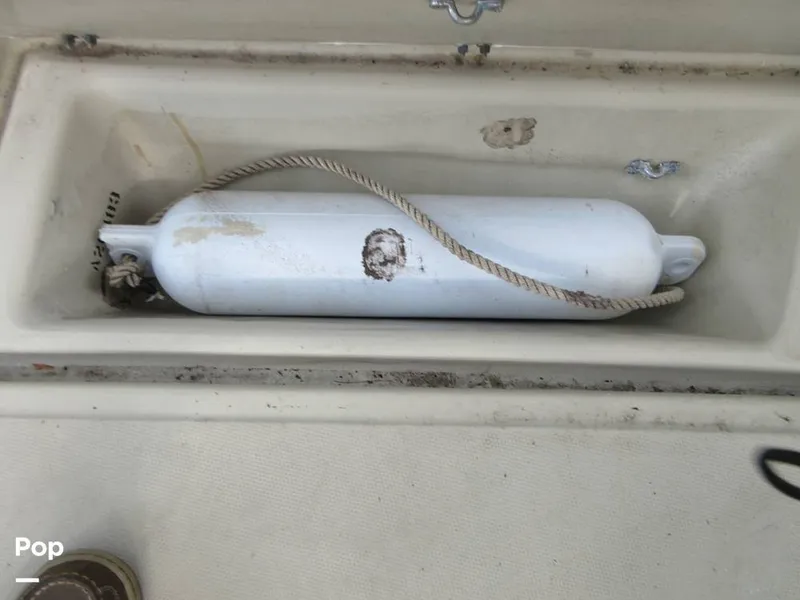 Slide: The Image of Boston Whaler 220 Outrage 1980 - 15686851