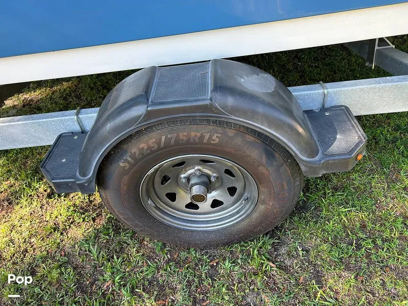 Slide: The Image of Sea Ray SPX 190 2021 - 15773059