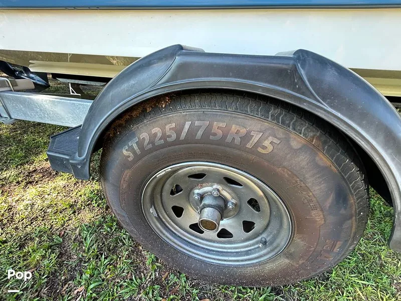 Slide: The Image of Sea Ray SPX 190 2021 - 15773063