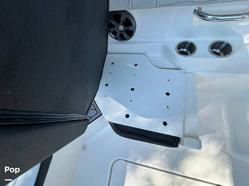 Slide: The Image of Sea Ray SPX 190 2021 - 15773097