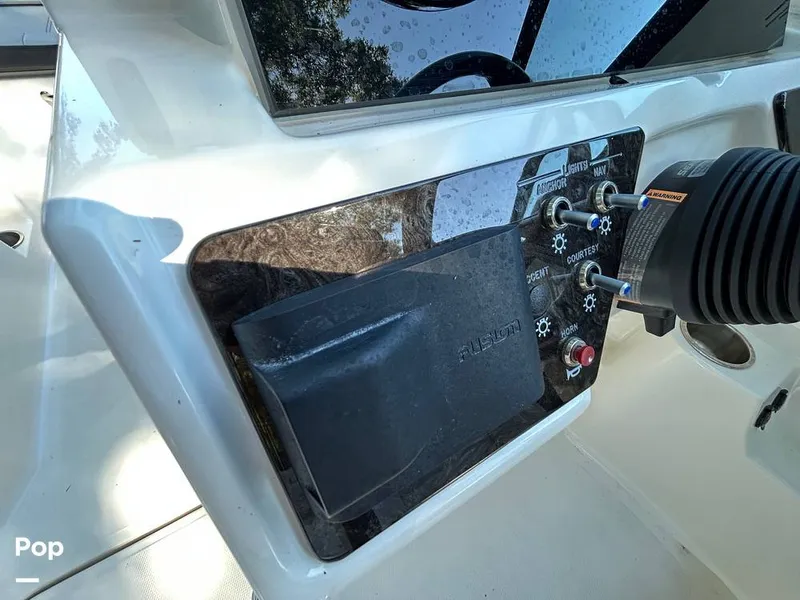 Slide: The Image of Sea Ray SPX 190 2021 - 15773111