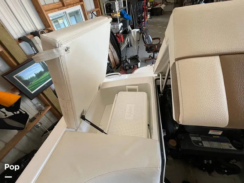 Slide: The Image of Cobalt 200S 2018 - 15726172