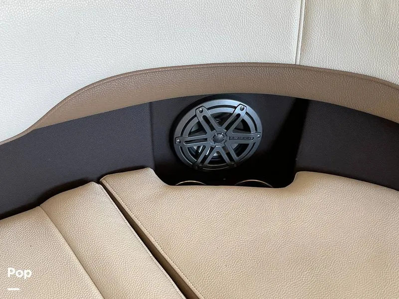 Slide: The Image of Cobalt 200S 2018 - 15726185