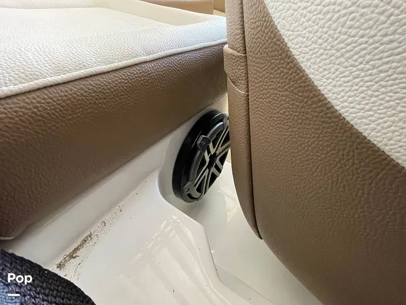 Slide: The Image of Cobalt 200S 2018 - 15726187