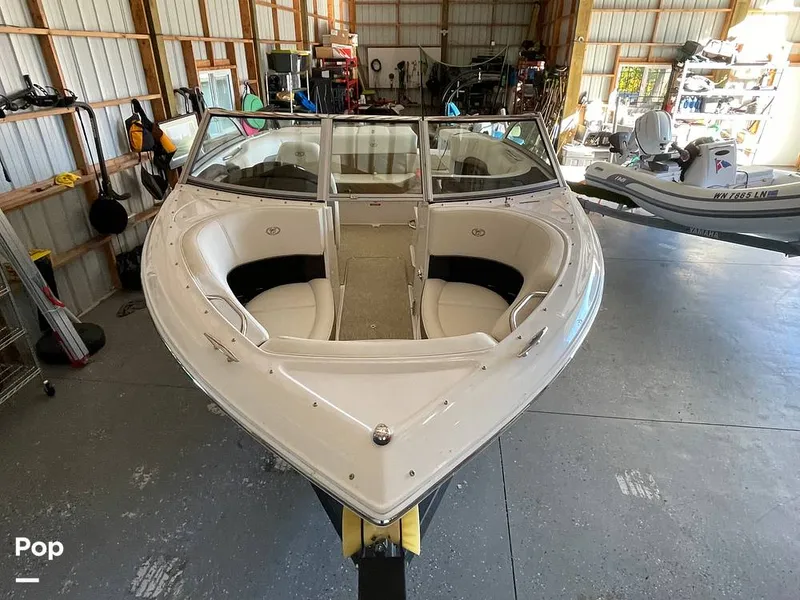 Slide: The Image of Cobalt 200S 2018 - 15726142