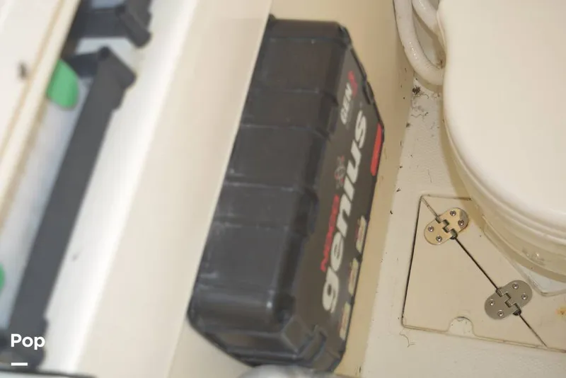 Slide: The Image of Mako 284 CC 2020 - 15913820