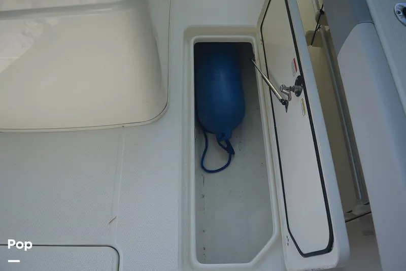 Slide: The Image of Mako 284 CC 2020 - 15913744