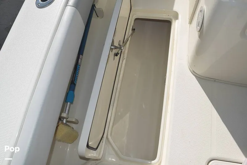 Slide: The Image of Mako 284 CC 2020 - 15913747