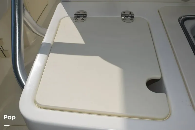 Slide: The Image of Mako 284 CC 2020 - 15913750